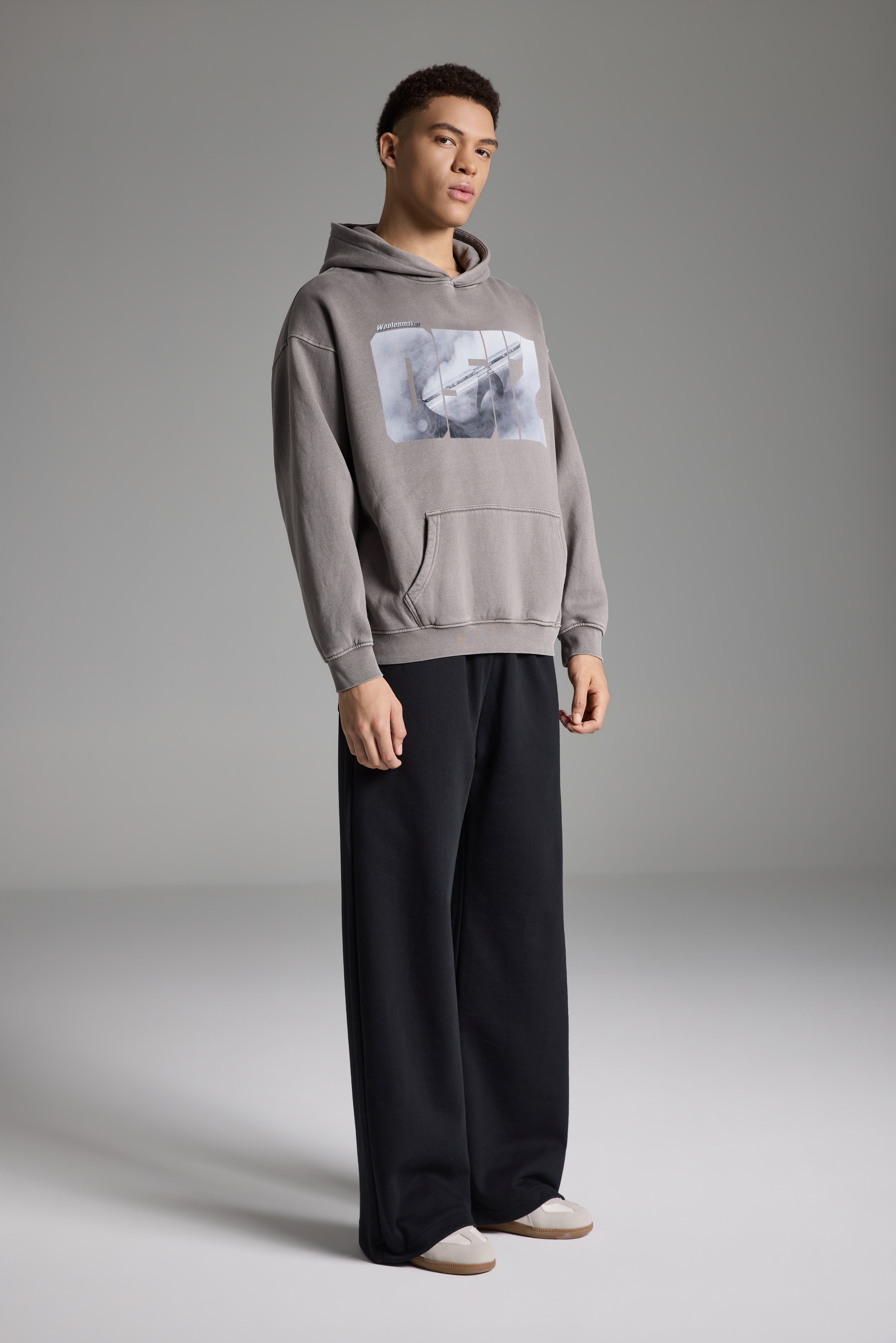 DOWNTOWN Nababadang Hoodie Abo