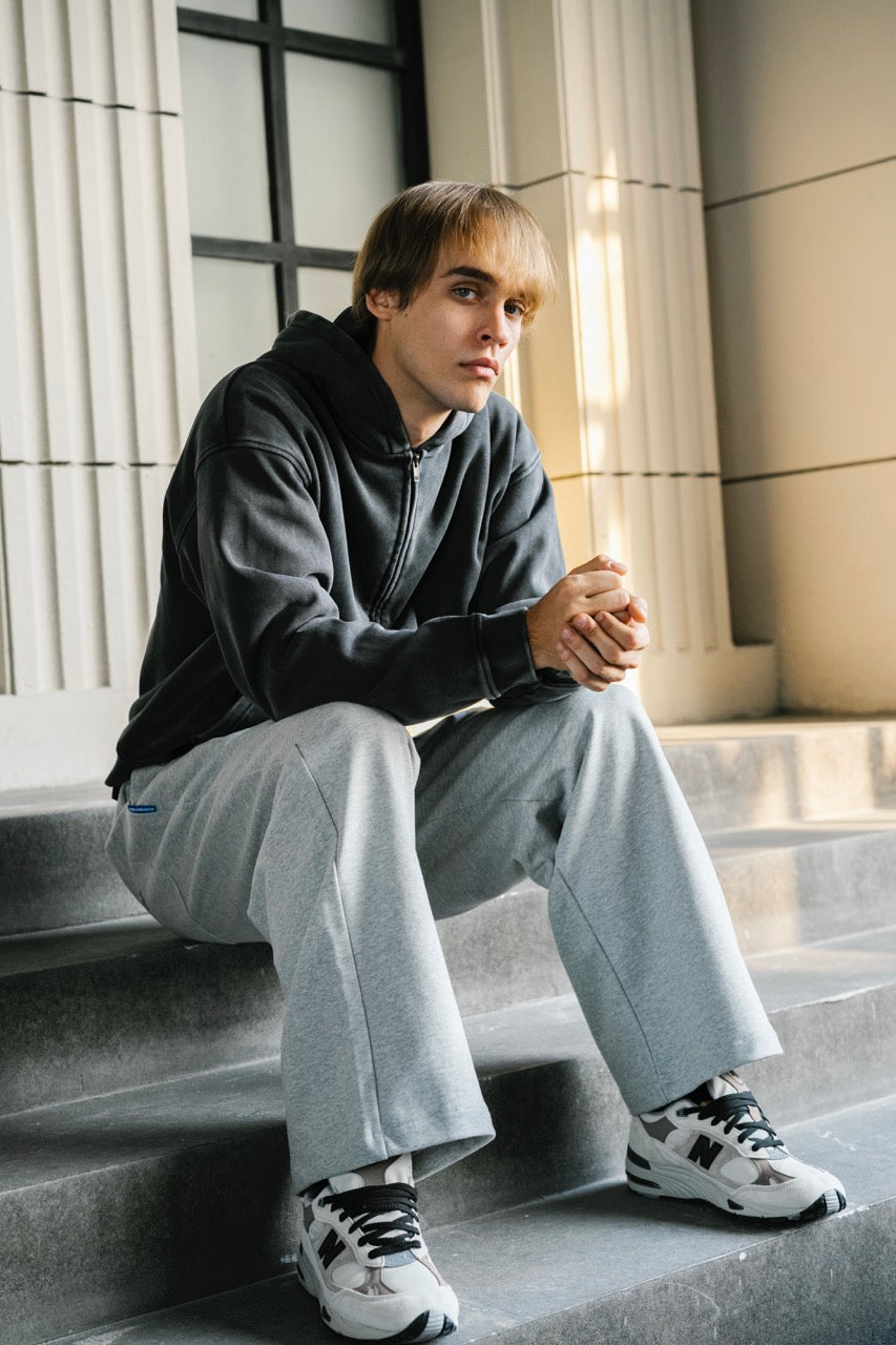 LINDEN Straight Sweatpants Grey