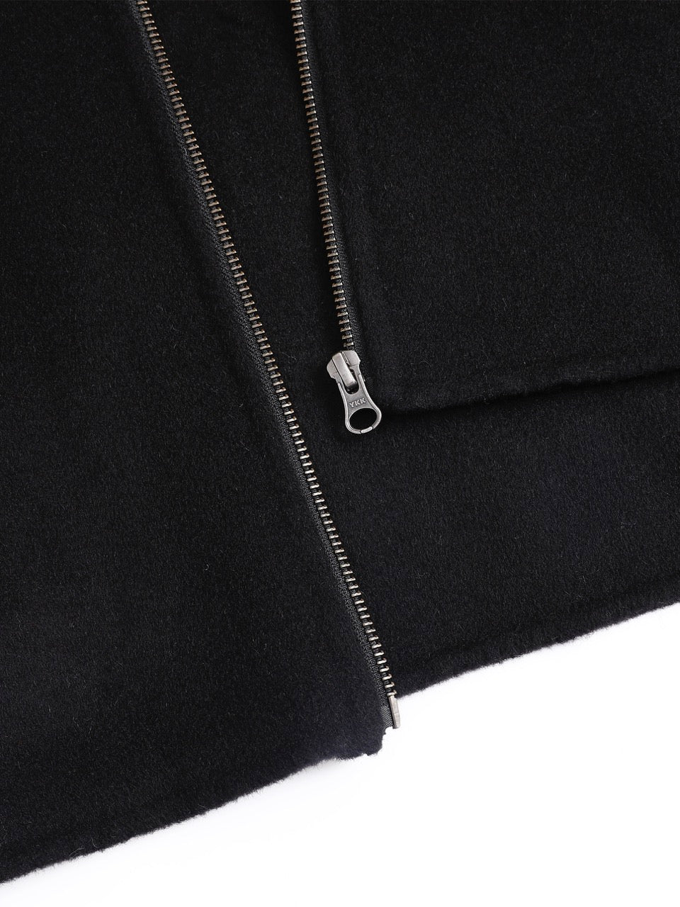 Veste en laine pure faite à la main