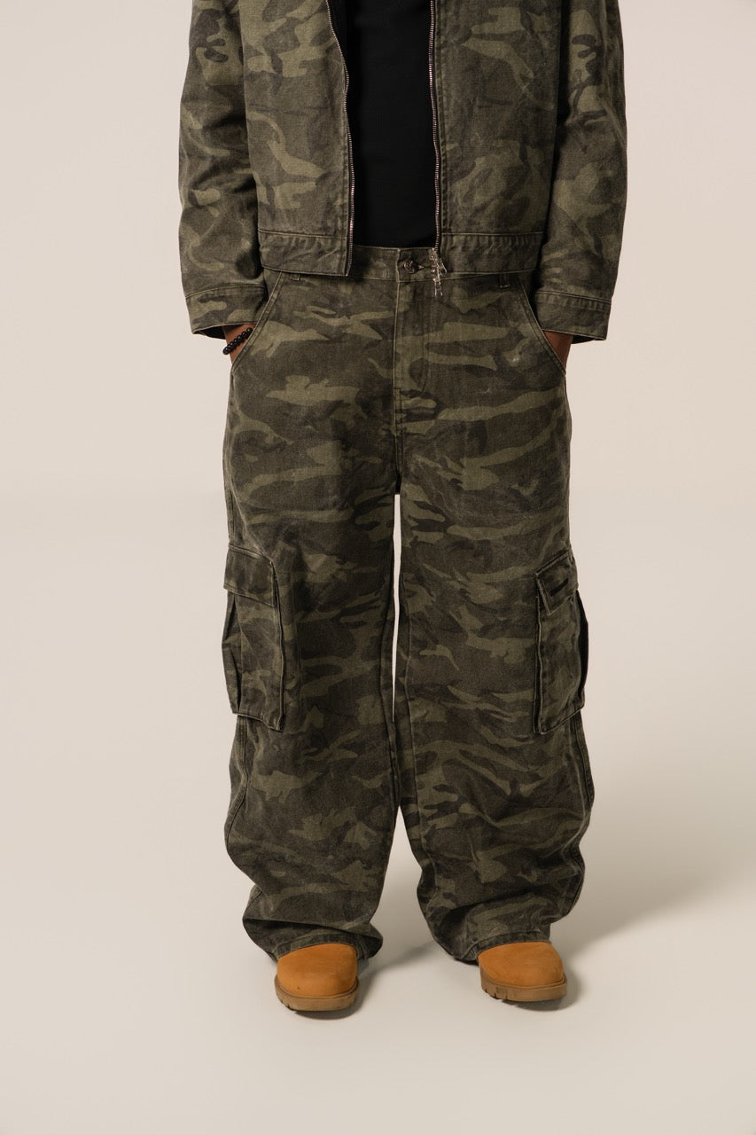 Baggy Cargo Pants - GreenCamo
