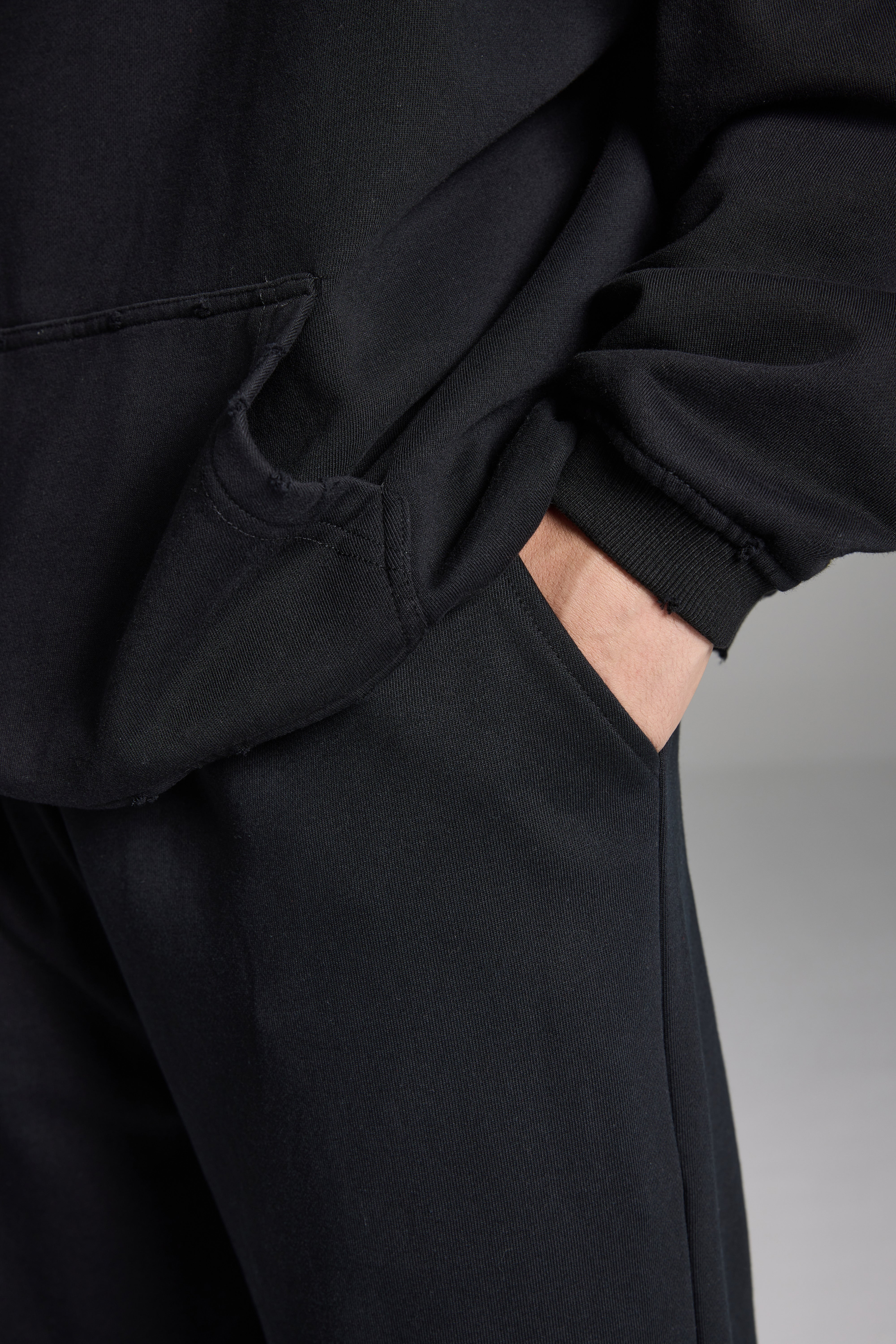 LINDEN Straight Sweatpants Black