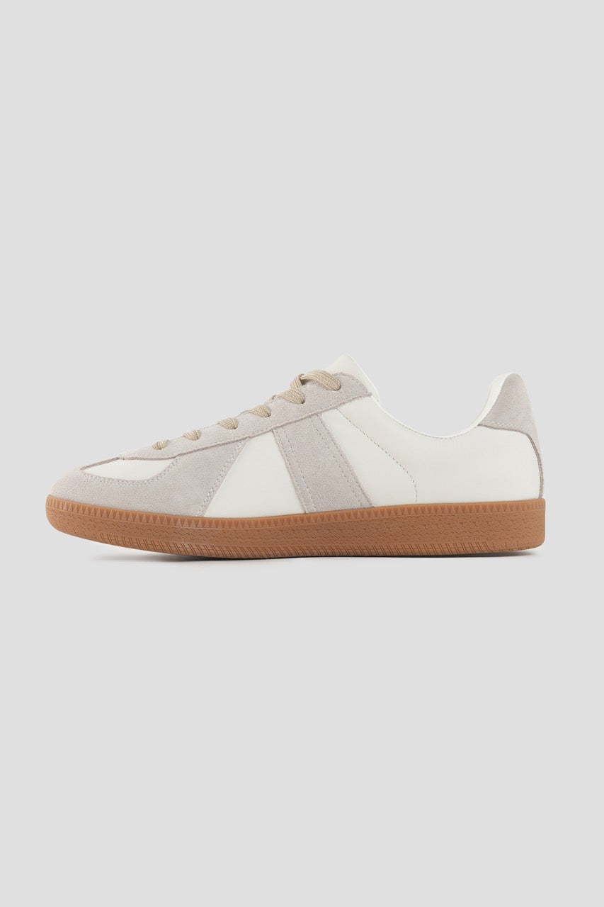 【Pre-Order】2026 GAT White