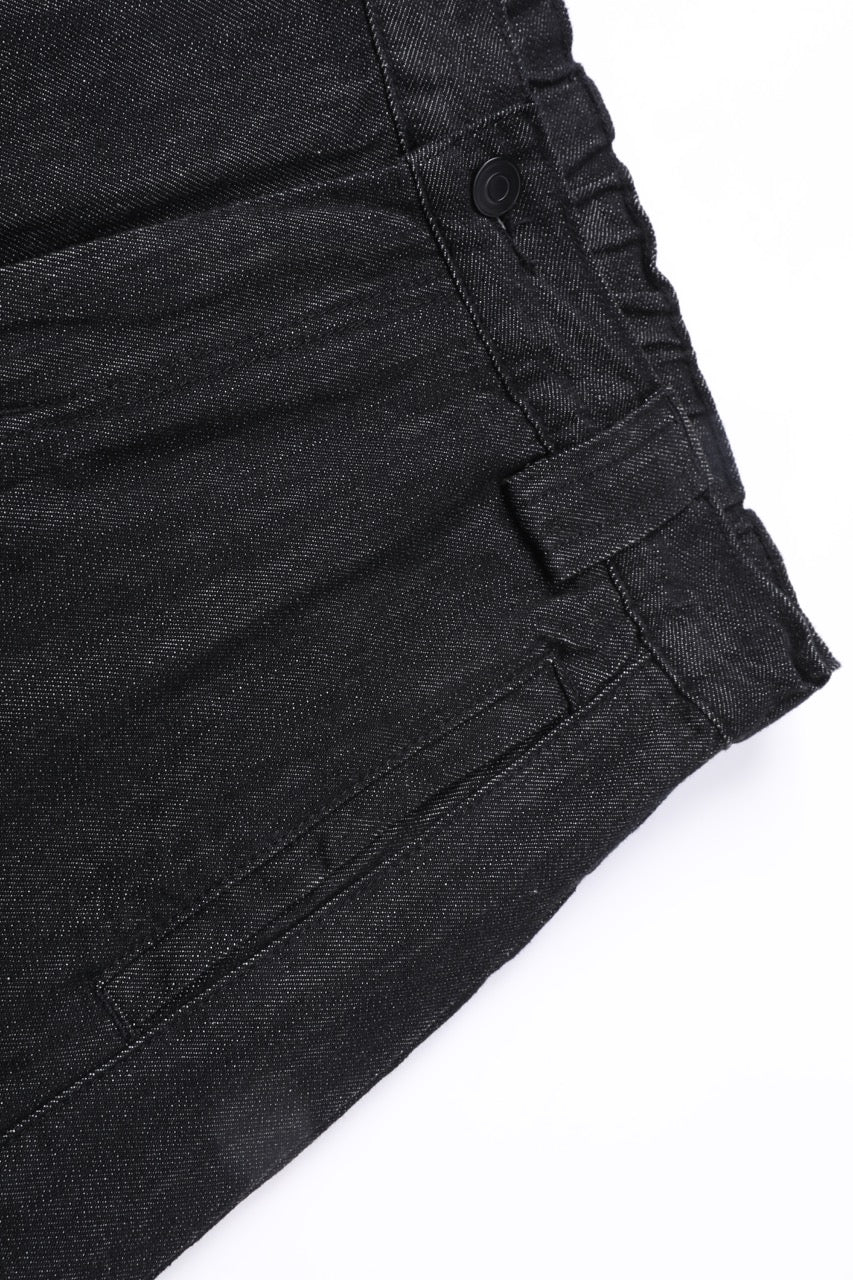 LINDEN Saber-Cut Jeans