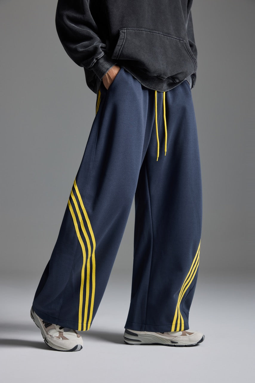 Scimitar Trackpants Navy