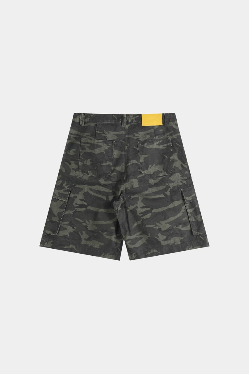 Baggy Cargo Shorts Camo
