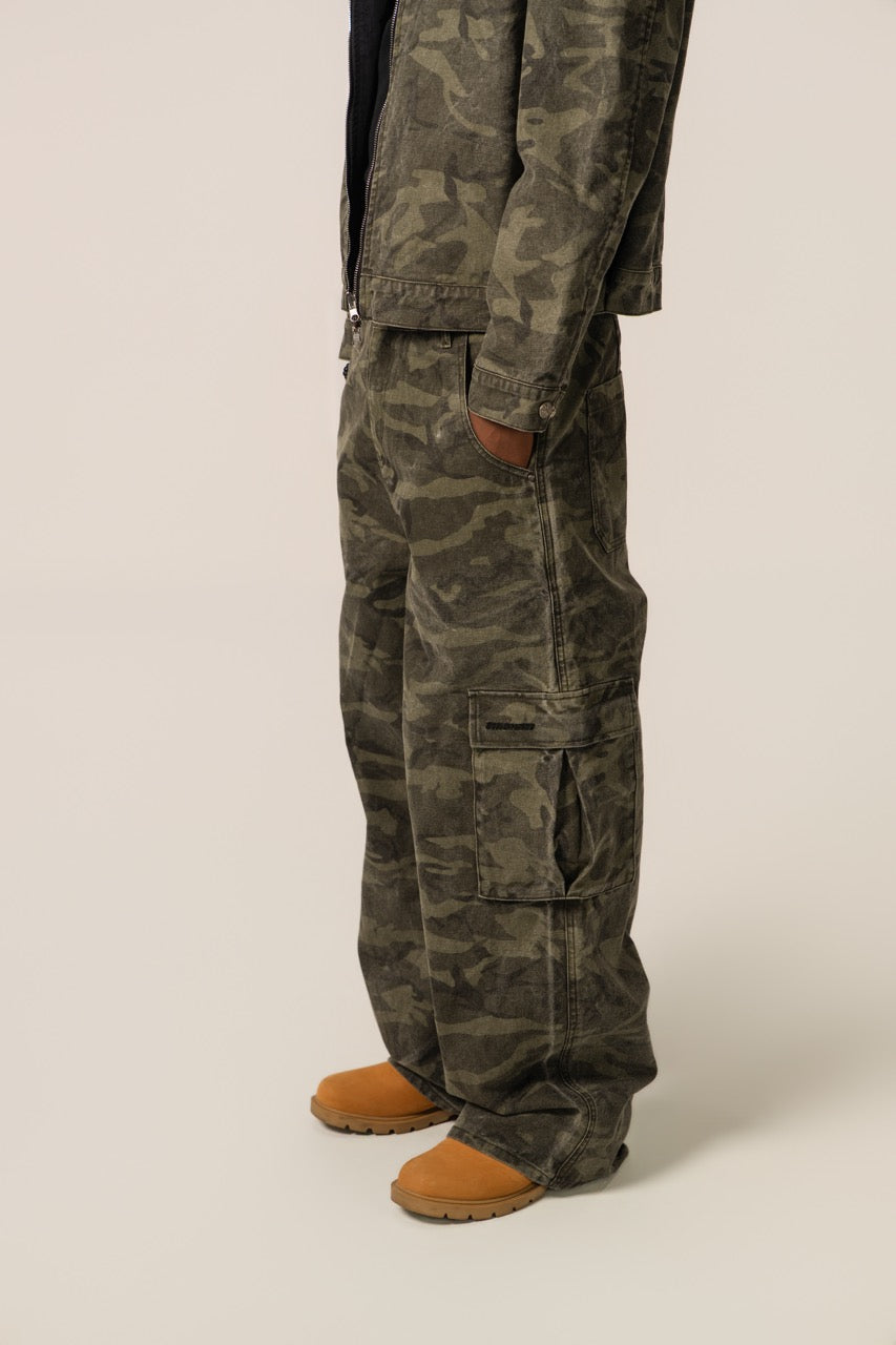 Baggy Cargo Pants - GreenCamo