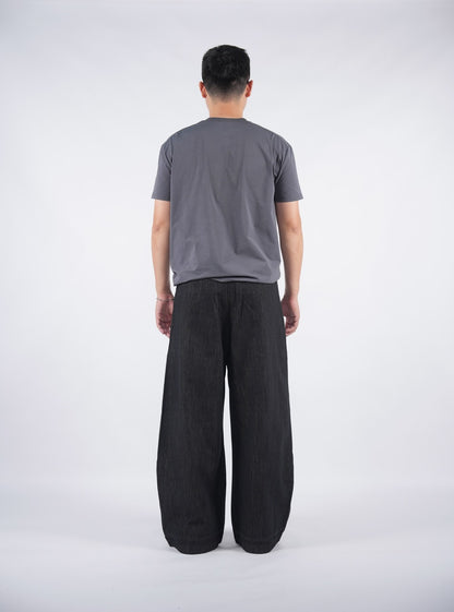 LINDEN Saber-Cut Jeans