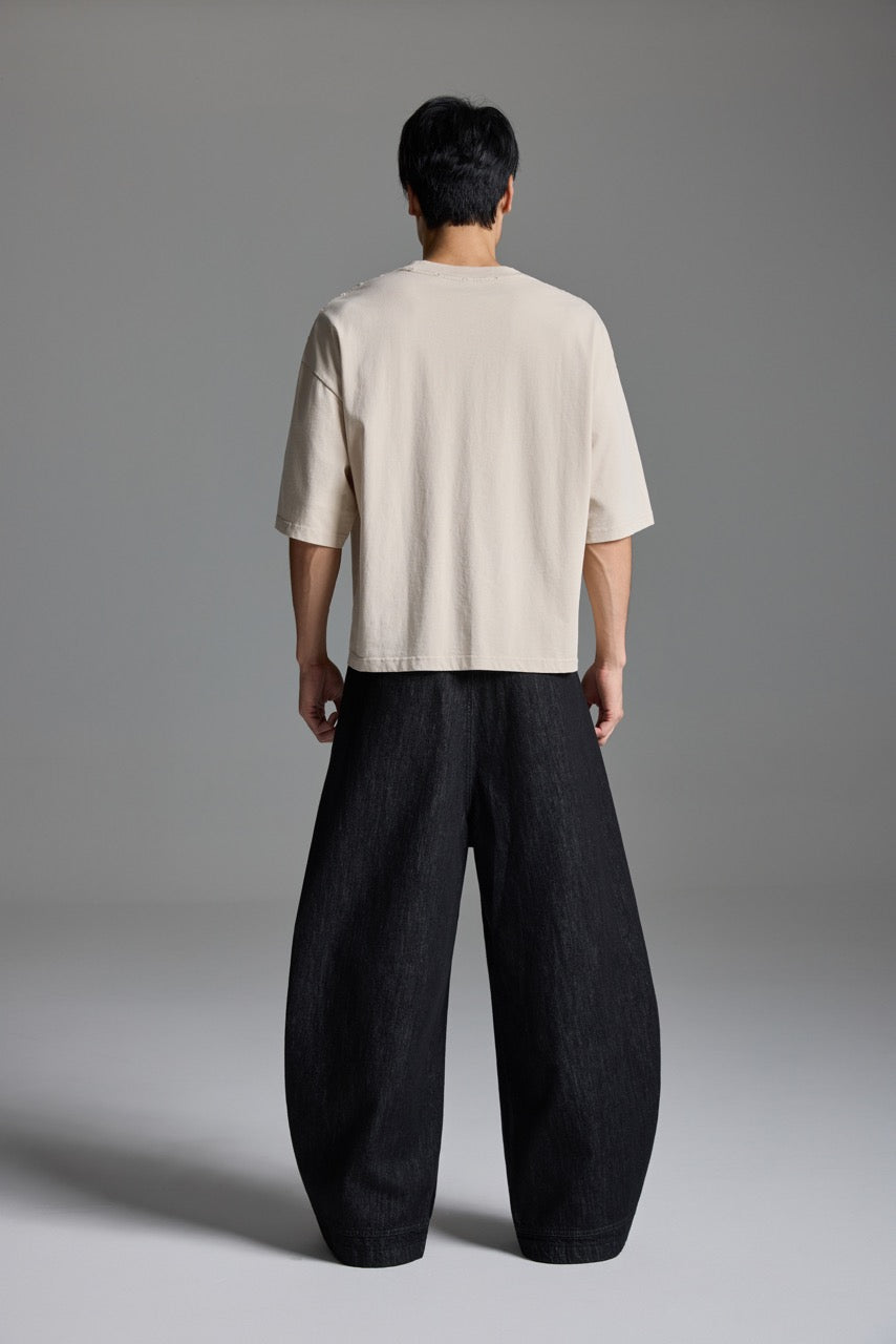 LINDEN Saber-Cut Jeans