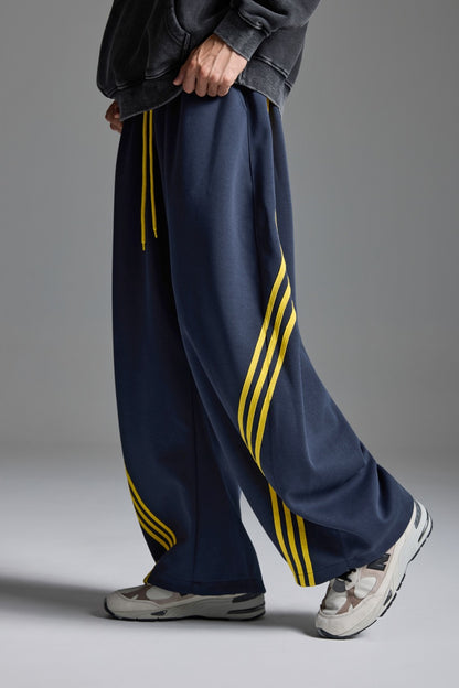 Scimitar Trackpants Black