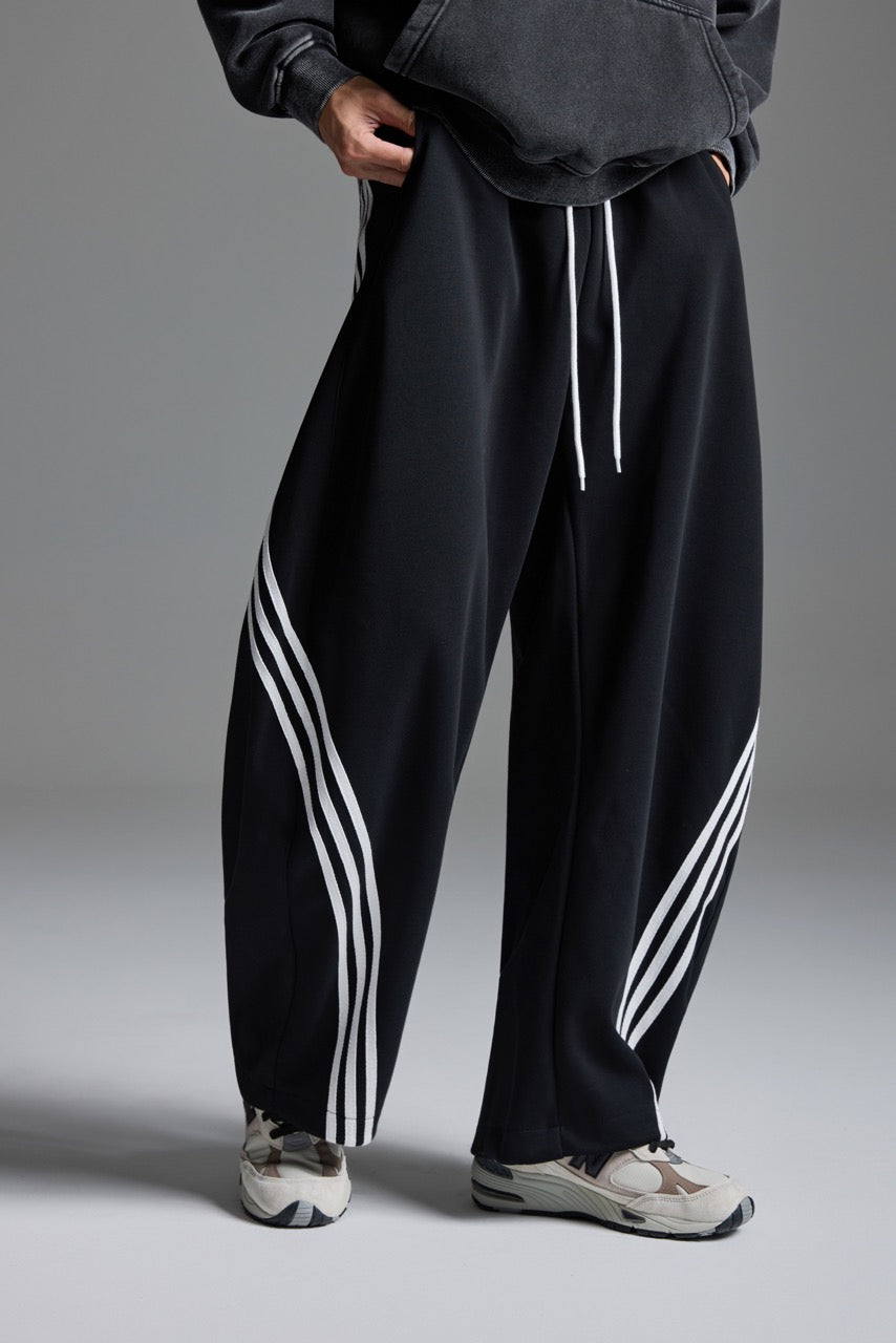 Scimitar Trackpants Black