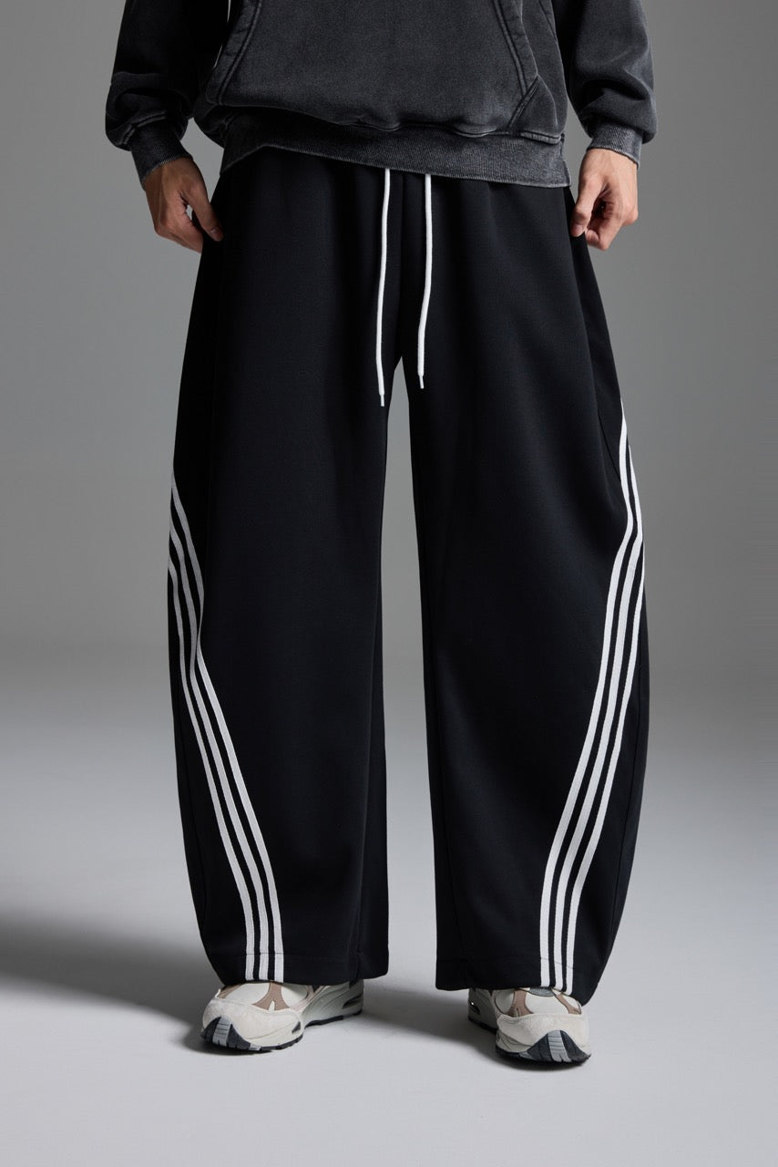 Scimitar Trackpants Black