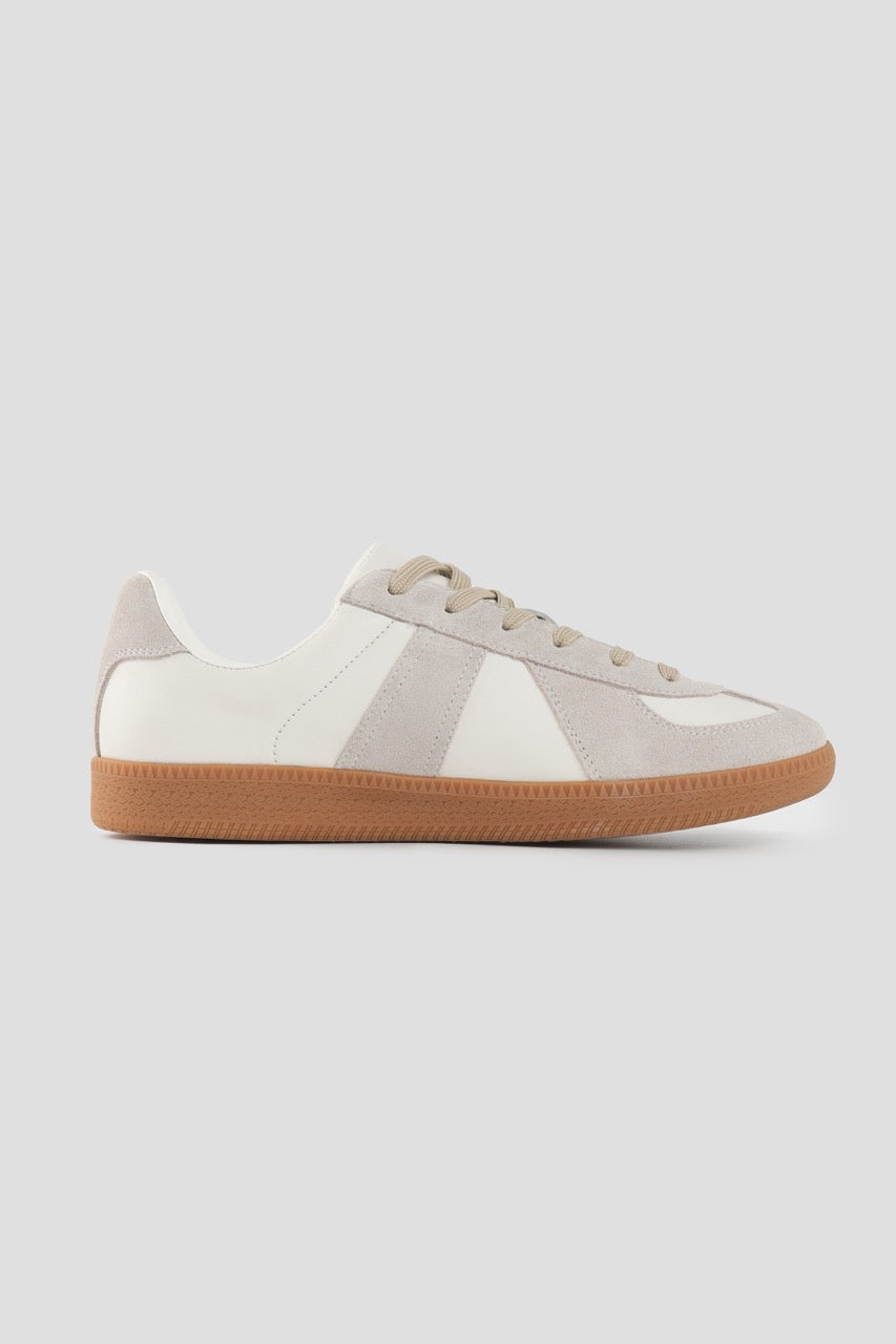 【Pre-Order】2026 GAT White