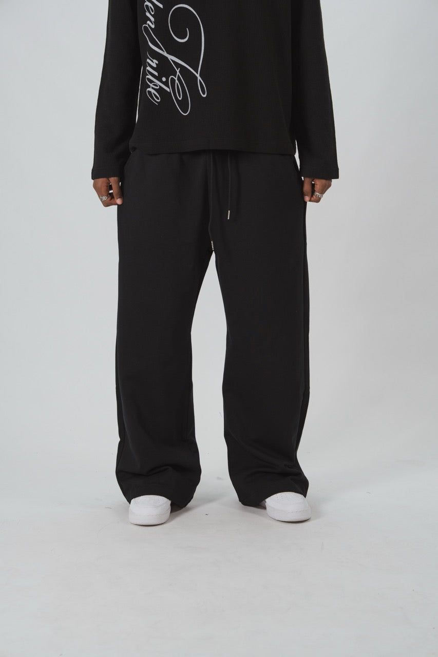 LINDEN Straight Sweatpants Black