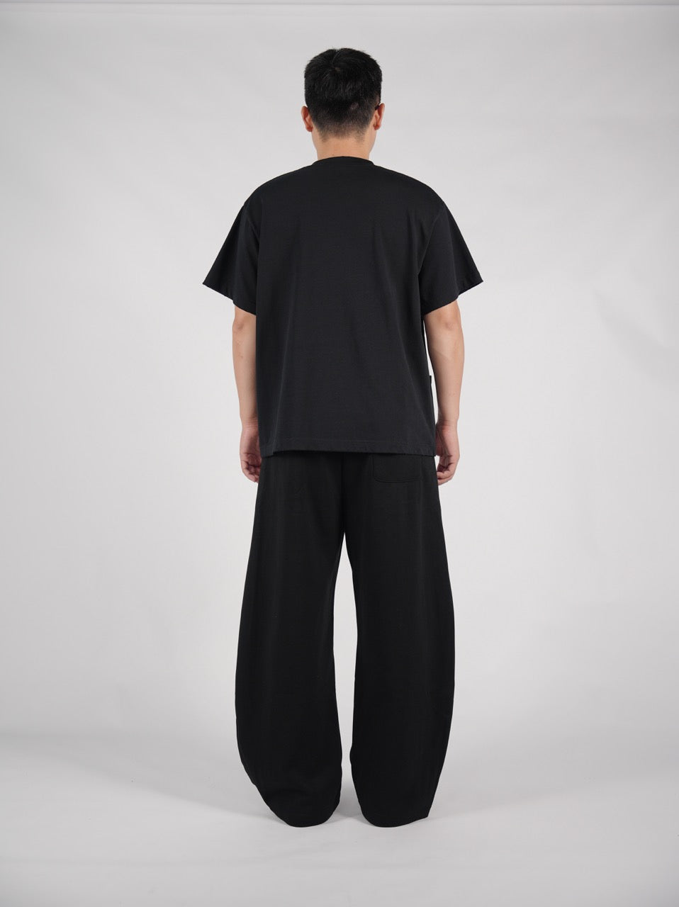 Scimitar-Silhouette Sweatpants