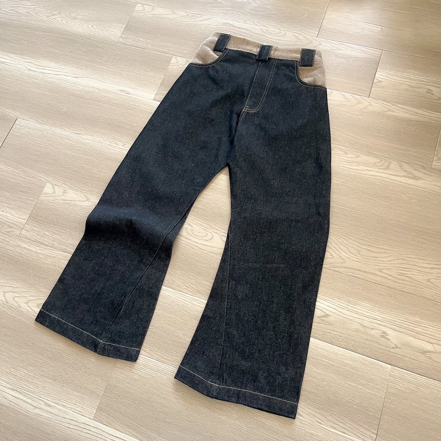 "Watch your Six" Woolen Split BootCut Jeans WM188MKG6602