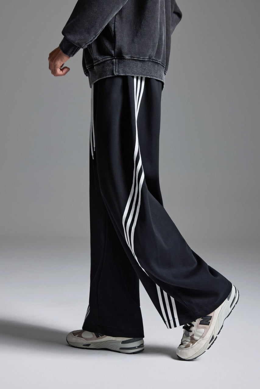 Scimitar Trackpants Black