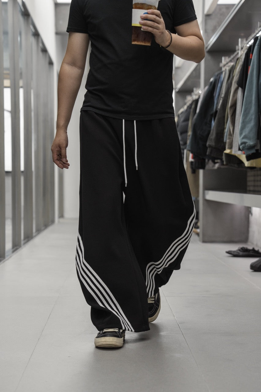 Scuba Trackpants V2 - Black