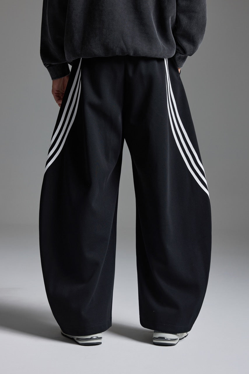 Scimitar Trackpants Black
