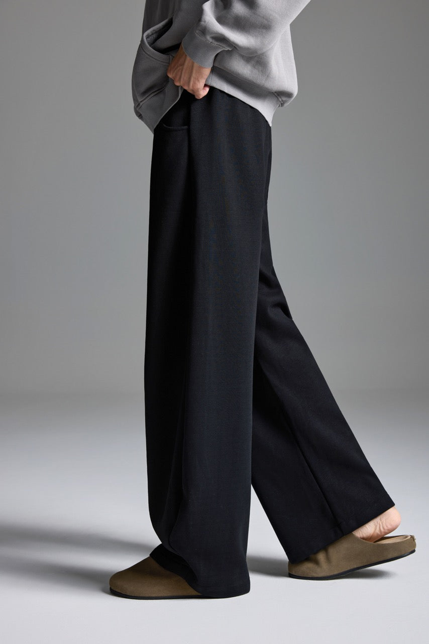 LINDEN Scimitar Sweatpants Black